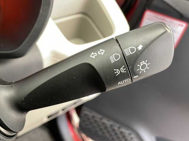 ダイハツ ムーヴ X リミテッドⅡ SAⅢ 長野県 2020(令2)年 5.3万km ファイアークォーツレッドM 4WD/純正ナビ/衝突被害軽減システム/ドライブレコーダー/バックカメラ/アイドリングストップ/フルセグTV/Bluetooth/CD/DVD/USB/ETC/シートヒーター（運転席）/オートライト/LEDヘッドライト/オートマチックハイビーム/ステアリングスイッチ/純正ゴムマット/社外アルミホイール/電動格納ミラー/ドアバイザー/ライトレベライザー/夏タイヤ車載（純正アルミホイール付）