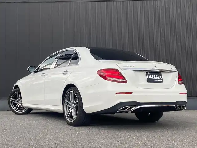 メルセデス・ベンツ Ｅ２２０ｄ アバンギャルド スポーツ 栃木県 2016(平28)年 8.4万km ポーラホワイト パノラマサンルーフ/Brumester/パナメリカーナグリル/レーダーセーフティパッケージ/全方位カメラ/純正ナビ/フルセグ /パワーシート/シートヒーター/黒革シート/電動リアゲート/ETC/LED/純正19インチAW/社外ドラレコ前後