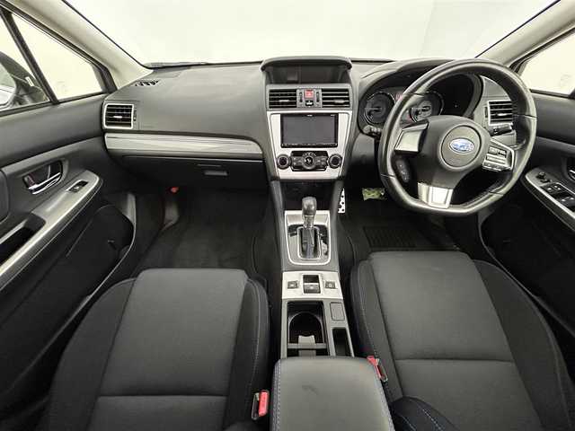 スバル レヴォーグ 1．6GT－S アイサイト 道央・札幌 2014(平26)年 4.1万km クリスタルホワイトP ・４WD/・寒冷地仕様/・社外SDナビ/　CD/BT/USB/フルセグ/・ドライブレコーダー/・アイサイト/・レーダークルーズコントロール/・レーンキープアシスト/・SI-DRIVE/・パワーシート/・キセノンライト/・フォグライト/・オートライト/・純正フロアマット/・ドアバイザー