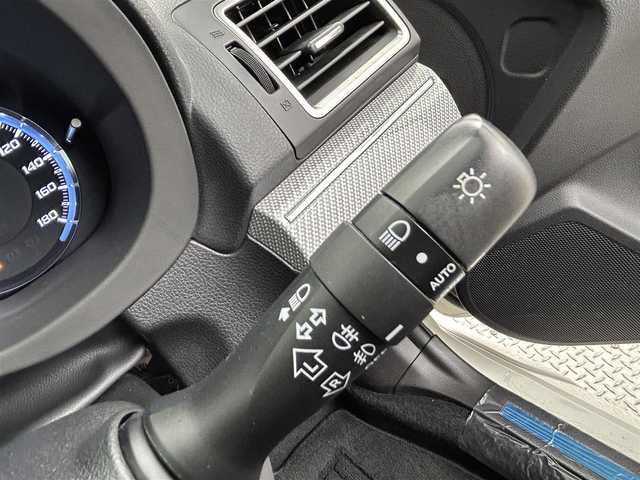 スバル レヴォーグ 1．6GT－S アイサイト 道央・札幌 2014(平26)年 4.1万km クリスタルホワイトP ・４WD/・寒冷地仕様/・社外SDナビ/　CD/BT/USB/フルセグ/・ドライブレコーダー/・アイサイト/・レーダークルーズコントロール/・レーンキープアシスト/・SI-DRIVE/・パワーシート/・キセノンライト/・フォグライト/・オートライト/・純正フロアマット/・ドアバイザー