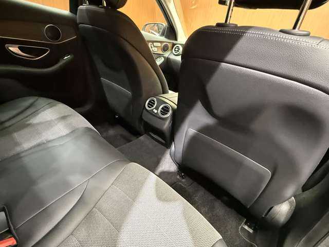 メルセデス・ベンツ Ｃ２２０ｄ アバンギャルド 千葉県 2019(平31)年 5.4万km オブシディアンブラック ＡＣＣ　/ハーフレザーシート　/ナビ　/ＴＶ　/Ｂｌｕｅｔｏｏｔｈ接続　/Ｂカメラ　/電動シート　/シートヒーター　/ＬＥＤヘッドライト　/ハイビームアシスト　/衝突軽減ブレーキ　/ＢＳＭ　/ＬＫＡ　/ＥＴＣ　/禁煙車