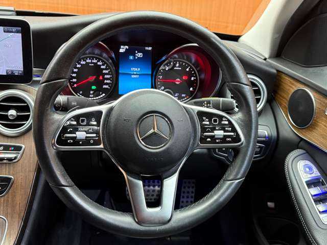 メルセデス・ベンツ Ｃ２２０ｄ アバンギャルド 千葉県 2019(平31)年 5.4万km オブシディアンブラック ＡＣＣ　/ハーフレザーシート　/ナビ　/ＴＶ　/Ｂｌｕｅｔｏｏｔｈ接続　/Ｂカメラ　/電動シート　/シートヒーター　/ＬＥＤヘッドライト　/ハイビームアシスト　/衝突軽減ブレーキ　/ＢＳＭ　/ＬＫＡ　/ＥＴＣ　/禁煙車