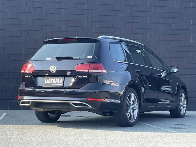 フォルクスワーゲン ゴルフ ヴァリアント TDI ハイライン マイスター 三重県 2020(令2)年 3.6万km ディープブラックパールエフェクト ACC/DYNAUDIOサウンド/プリクラッシュブレーキ/レーンキープ/ブラインドスポット/デジタルメータークラスター/ブラックレザーシート/シートヒーター/パワーシート /純正ナビ/バックカメラ/フルセグTV/純正専用17インチアルミホイール/ドライブレコーダー/AppleCarPlay/AndroidAuto/LEDヘッドライト/オートライト/保証書/スペアキー
