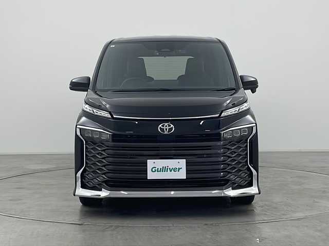 トヨタ ヴォクシー S－Z 群馬県 2024(令6)年 1.6万km アティチュードブラックマイカ 純正10.5型ナビ バックカメラ アダプティブクルーズコントロール　衝突被害軽減ブレーキ　両側電動スライドドア　純正ビルトインETC2.0 ハーフレザーシート　シートヒーター　BSM ドラレコ　禁煙車