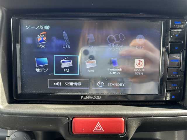 スズキ エブリイ JOIN 東京都 2024(令6)年 1.2万km モスグレーメタリック ワンオーナー/社外メモリナビ/Bluetooth/フルセグTV/FM.AM/USB/iPad/DVD.CD/シートヒーター/ETC/アイドリングストップ/横滑り防止装置/衝突軽減システム/LEDライト/オートライト/コーナーセンサー/両側スライドドア/ドライブレコーダー/スペアキー/ヘッドライトレベライザー/取扱説明書/保証書/電格ミラー/ドアバイザー