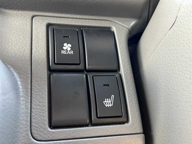 スズキ エブリイ JOIN 東京都 2024(令6)年 1.2万km モスグレーメタリック ワンオーナー/社外メモリナビ/Bluetooth/フルセグTV/FM.AM/USB/iPad/DVD.CD/シートヒーター/ETC/アイドリングストップ/横滑り防止装置/衝突軽減システム/LEDライト/オートライト/コーナーセンサー/両側スライドドア/ドライブレコーダー/スペアキー/ヘッドライトレベライザー/取扱説明書/保証書/電格ミラー/ドアバイザー