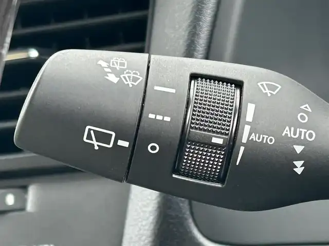 レクサス ＲＸ 450hL 岩手県 2021(令3)年 4.6万km ソニックチタニウム サンルーフ　ナビ　全周囲Ｃ　ヘッドアップディスプレイ　フルセグ　ＥＴＣ　メモリ付白本革電動シート　エアシートヒーター　ステアヒーター　レーダークルーズ　電動リアゲート　ＷＡＬＤ２２インチＡＷ