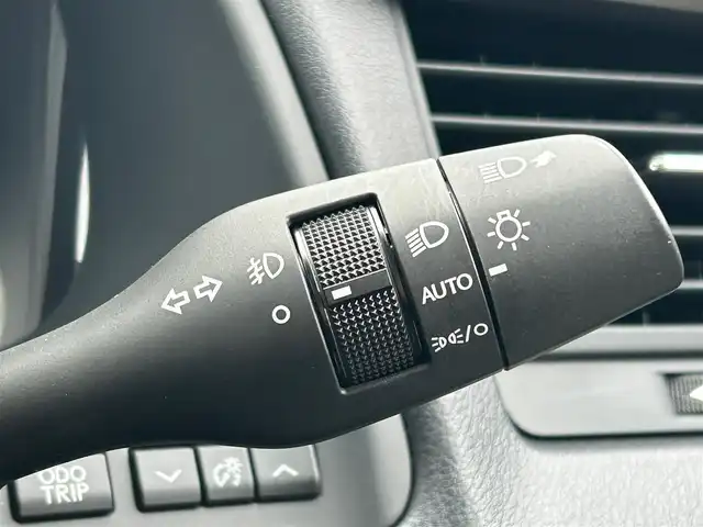 レクサス ＲＸ 450hL 岩手県 2021(令3)年 4.6万km ソニックチタニウム サンルーフ　ナビ　全周囲Ｃ　ヘッドアップディスプレイ　フルセグ　ＥＴＣ　メモリ付白本革電動シート　エアシートヒーター　ステアヒーター　レーダークルーズ　電動リアゲート　ＷＡＬＤ２２インチＡＷ