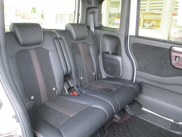 ホンダ Ｎ ＢＯＸ カスタム G L ターボ ホンダセンシング 千葉県 2020(令2)年 6.2万km プラチナホワイトパール ワンオーナー/純正8型ナビ、フルセグTV/バックカメラ/純正オーディオ【DVD/CD/BT/SD/USB】/両側パワースライドドア/LEDヘッドライト&LEDフォグランプ/アダプティブクルーズコントロール/レーンキープアシスト/パドルシフト付き革巻きステアリング/ナビ連動ステアリングスイッチ/ハーフレザーシート/前席シートヒーター/純正ナビ連動前後ドライブレコーダー/ビルトインETC/スペアキー/取扱説明書/ナビ取扱説明書/新車時保証書/ホンダ整備記録簿(R3/R4/R5/R6/R7)