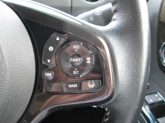 ホンダ Ｎ ＢＯＸ カスタム G L ターボ ホンダセンシング 千葉県 2020(令2)年 6.2万km プラチナホワイトパール ワンオーナー/純正8型ナビ、フルセグTV/バックカメラ/純正オーディオ【DVD/CD/BT/SD/USB】/両側パワースライドドア/LEDヘッドライト&LEDフォグランプ/アダプティブクルーズコントロール/レーンキープアシスト/パドルシフト付き革巻きステアリング/ナビ連動ステアリングスイッチ/ハーフレザーシート/前席シートヒーター/純正ナビ連動前後ドライブレコーダー/ビルトインETC/スペアキー/取扱説明書/ナビ取扱説明書/新車時保証書/ホンダ整備記録簿(R3/R4/R5/R6/R7)