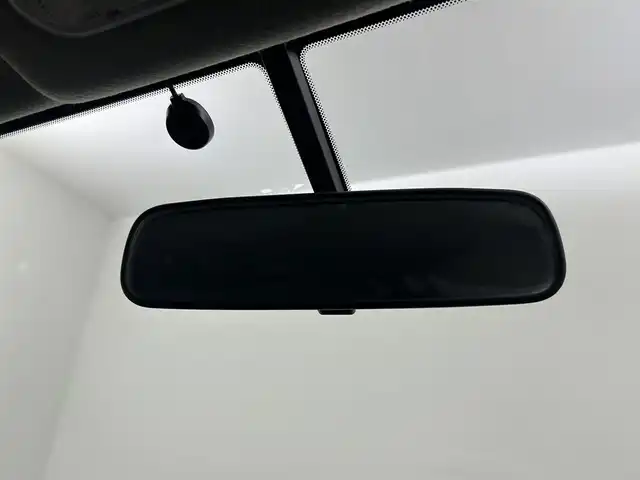 日産 ジューク 15RX タイプV 千葉県 2011(平23)年 7.4万km サファイアブラック 禁煙車/純正メモリナビ/・型番：HS511D-W/・CD/DVD/AUX/USB/Bluetooth/フルセグTV/・バックカメラ/・ビルトインETC/革巻きステアリング/純正フロアマット/純正ドアバイザー/社外16インチAW/電動格納ウインカーミラー/オートライト/・LEDヘッドライト/・フォグランプ
