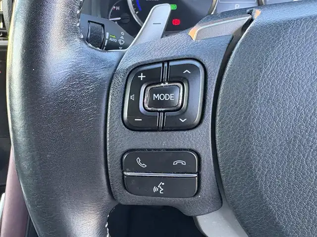 レクサス ＩＳ 300h バージョンL 大分県 2017(平29)年 8.4万km マーキュリーグレーマイカ ・ナビ(CD/DVD/SD/USB/AUX)/・バックカメラ/・フルセグテレビ/・プリクラッシュセーフティ/・レーンキープアシスト/・レーダークルーズコントロール/・コーナーセンサー/・ドライブレコーダー/・ETC2.0/・パワーシート/・シートメモリー/・シートヒーター/・シートクーラー/・ステアリングリモコン/・スマートキー/・プッシュスタートボタン