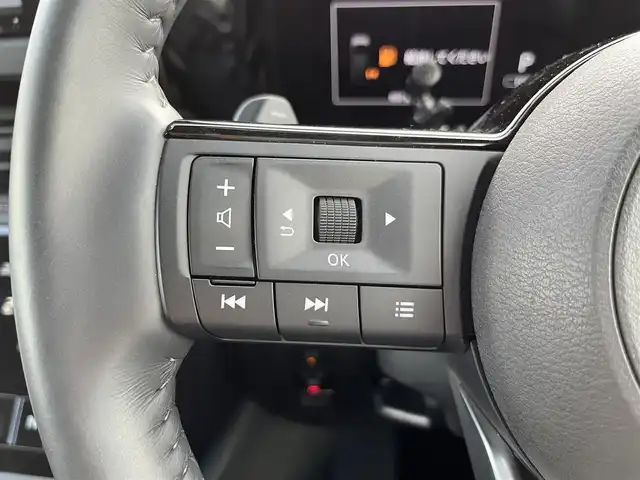 日産 セレナ ハイウェイスター V 鳥取県 2024(令6)年 1.2万km プリズムホワイト ４・W・D/社外ナビ/フルセグ/」BT/USB/アラウンドビューモニター/エマージェンシーブレーキ/レーダークルーズコントロール/両側パワースライド/電動パーキングブレーキ/LEDヘットライト/純正16インチアルミホイール/プッシュエンジンスタート/アイドリングストップ/フロアマット/ドアバイザー/保証書/取扱説明書/スペアキー