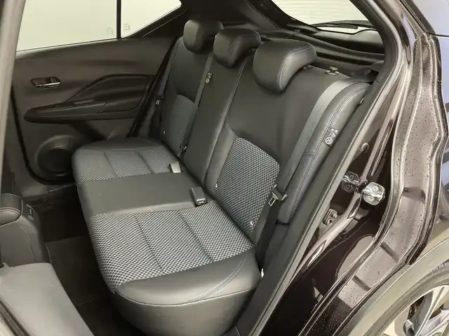 日産 キックス X 新潟県 2021(令3)年 4.3万km ナイトベールパープル ワンオーナー/純正メモリナビ/　フルセグTV/Bluetooth/CD/DVD/USB/プロパイロット/レーダークルーズコントロール/衝突被害軽減ブレーキ/レーンキープアシスト/アラウンドビューモニター/インテリジェントルームミラー/ハーフレザーシート/前席シートヒーター/ステアリングヒーター/ドライブレコーダー【DH5-D】/ビルトインETC/前後コーナーセンサー/横滑り防止装置/LEDヘッドライト/オートマチックハイビーム/レザーステアリング/ステアリングスイッチ