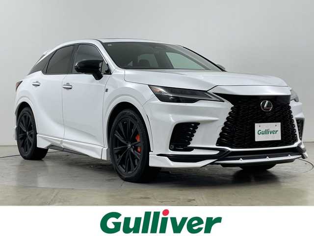 レクサス ＲＸ 500h Fスポーツパフォーマンス 道央・札幌 2023(令5)年 1.2万km ホワイトノーヴァガラスフレーク ・4WD /ムーンルーフ/・レクサスセーフティーシステム＋/・プリクラッシュセーフティ/・TRDフルエアロ/・純正ディスプレイオーディオナビ/・BT/USB/Miracast/フルセグTV/・AndroidAuto/AppleCarPlay/・パノラミックビューモニター/・パドルシフト/・デジタルインナーミラー/・パワーバックドア/・前席パワーシート/D席メモリシート/・全席シートヒーター&ベンチレーション/・ステアリングヒーター/ステアリングスイッチ/・ヘッドアップディスプレイ/・LEDオートライト/オートマチックハイビーム/・プッシュスタート/スマートキー×2
