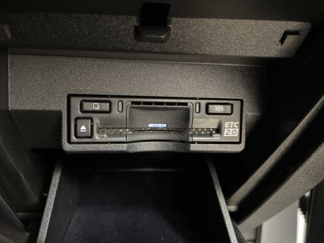 レクサス ＲＸ 500h Fスポーツパフォーマンス 道央・札幌 2023(令5)年 1.2万km ホワイトノーヴァガラスフレーク ・4WD /ムーンルーフ/・レクサスセーフティーシステム＋/・プリクラッシュセーフティ/・TRDフルエアロ/・純正ディスプレイオーディオナビ/・BT/USB/Miracast/フルセグTV/・AndroidAuto/AppleCarPlay/・パノラミックビューモニター/・パドルシフト/・デジタルインナーミラー/・パワーバックドア/・前席パワーシート/D席メモリシート/・全席シートヒーター&ベンチレーション/・ステアリングヒーター/ステアリングスイッチ/・ヘッドアップディスプレイ/・LEDオートライト/オートマチックハイビーム/・プッシュスタート/スマートキー×2