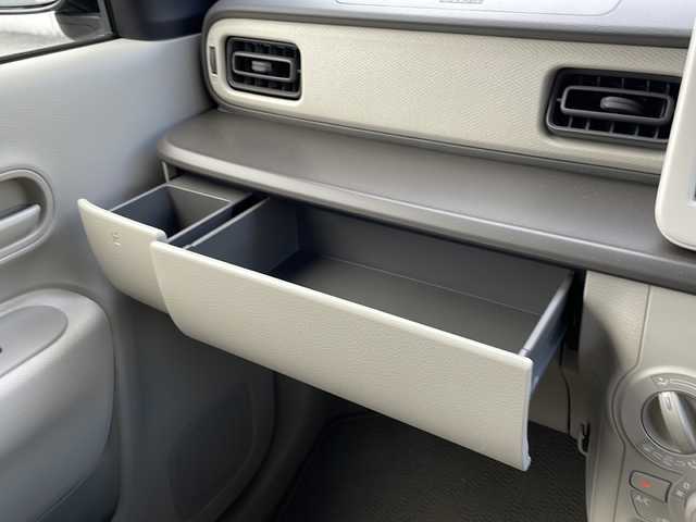 スズキ ラパン G 静岡県 2024(令6)年 0.2万km フォーンベージュM /ワンオーナー//社外Bluetoothオーディオ//シートヒーター//衝突軽減ブレーキ//レーンアシスト//アイドリングストップ//横滑り防止//ヘッドライトレベライザー//ソナー//USB2口//スマートキー//プッシュスタート//保証書//取扱説明書