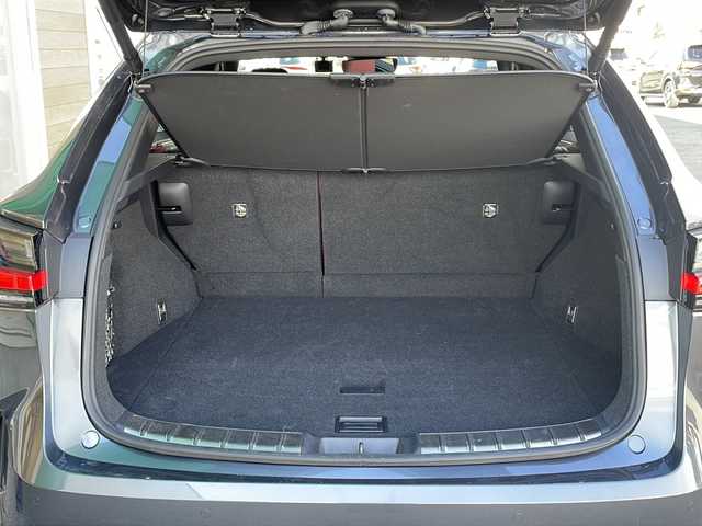 レクサス ＮＸ 250 バージョンL 岐阜県 2023(令5)年 2.1万km ソニッククロム 禁煙車/純正ナビ/パノラミックビューモニター/プリクラッシュセーフティ/レーダークルーズコントロール/ＬＫＡ/クリアランスソナー/ＨＵＤ/ＢＳＭ/電子パーキングブレーキ/ブレーキホールド/ロードサインアシスト/赤レザーシート/パワーシート/シートヒーター（全席）/ベンチレーション/ステアリングヒーター/パドルシフト/純正AW/ビルトインETC/前後ドラレコ/シートメモリー/アイドリングストップ/ドライブモードセレクト