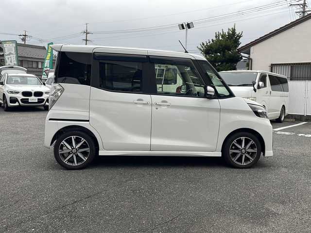 日産 デイズ ルークス ハイウェイスター Gターボ 愛知県 2019(平31)年 7.4万km ホワイトパール フリップダウンモニター/CD/SD/Bluetooth/アラウンドビューカメラ/両側パワースライドドア/スマートキー/衝突被害軽減ブレーキ/LEDヘッドライト/オートライト/フォグランプ/オートハイビーム/レーンアシスト/電動格納式ミラー/取扱説明書/記録簿/保証書