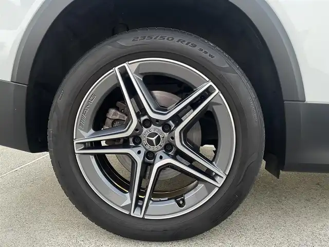 メルセデス・ベンツ Ｍ・ベンツ ＧＬＢ２００ｄ 4マチック AMGライン 東京都 2022(令4)年 2.5万km デジタルホワイト レザーエクスクルーシブＰＫＧ/純正ナビ／ＴＶ/３６０°カメラ/前後ドラレコ/ＥＴＣ/パワーバックドア/４ＷＤ/パワーシート/シートヒーター/ＡＣＣ/ＢＳＭ/ＬＫＡ/スマートキー