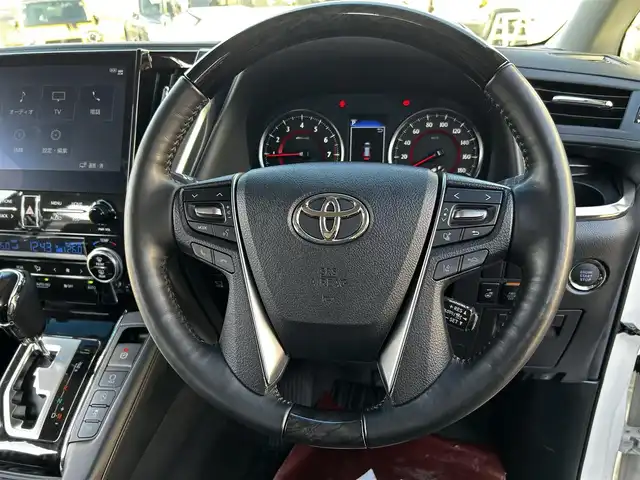 トヨタ アルファード S Cパッケージ 道北・旭川 2022(令4)年 4.3万km ホワイトパールクリスタルシャイン JBLサウンドシステム/全方位カメラ/フルセグTV/フリップダウンモニター/デジタルインナーミラー/両側パワースライドドア/パワーバックドア/レザーシート/前席シートヒーター/ステアリングヒーター/1列目2列目パワーシート/寒冷地仕様