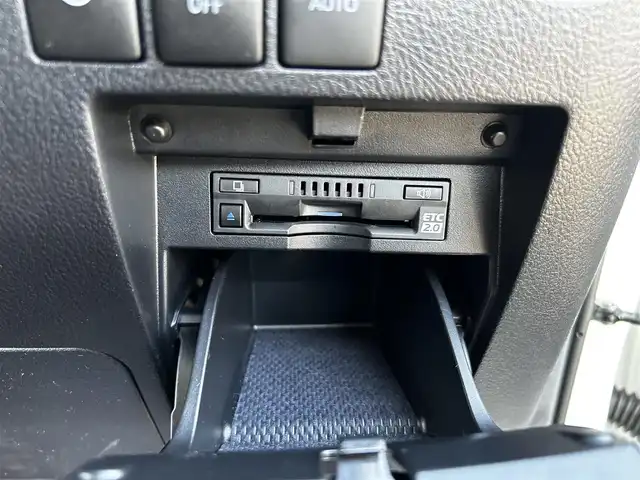 トヨタ アルファード S Cパッケージ 道北・旭川 2022(令4)年 4.3万km ホワイトパールクリスタルシャイン JBLサウンドシステム/全方位カメラ/フルセグTV/フリップダウンモニター/デジタルインナーミラー/両側パワースライドドア/パワーバックドア/レザーシート/前席シートヒーター/ステアリングヒーター/1列目2列目パワーシート/寒冷地仕様