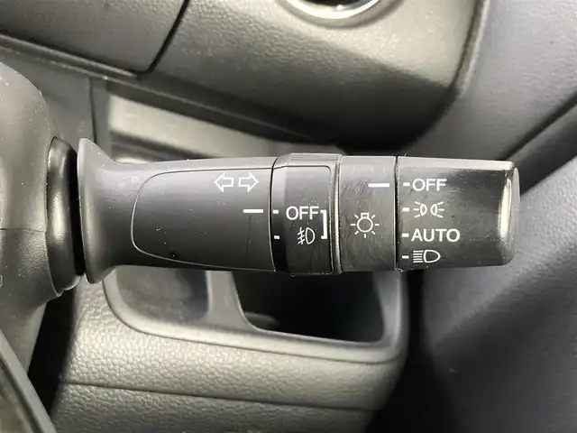 ホンダ Ｎ ＢＯＸ カスタム G L ホンダセンシング 静岡県 2018(平30)年 9.5万km プレミアムグラマラスブロンズP (株)IDOMが運営する【じしゃロン焼津店】の自社ローン対象車両になります。こちらは現金ご利用時の価格です。/自社ローンご希望の方は別途その旨お申付け下さい。 /純正メモリナビ/（フルセグＴＶ/Ｂｌｕｅｔｏｏｔｈ接続/ＣＤ/ＤＶＤ/ミュージックサーバー）/片側パワースライドドア/バックカメラ/衝突軽減ブレーキ/レーンキープアシスト/レーダークルーズ/ビルトインＥＴＣ/LEDヘッドライト/オートライト/プッシュスタート＆スマートキー