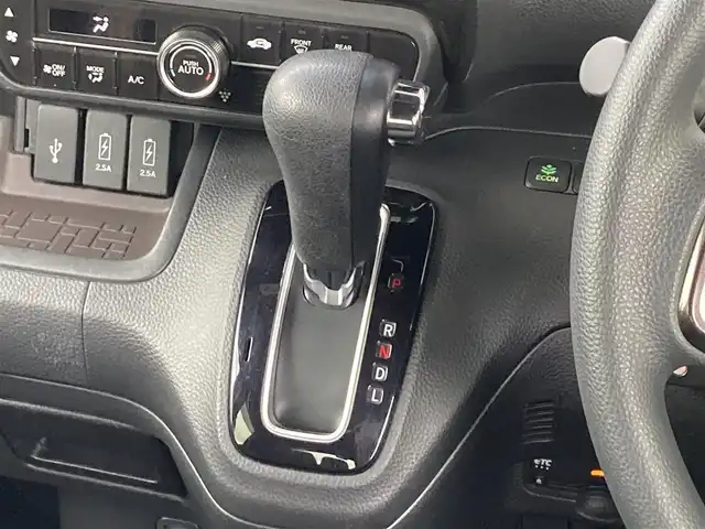 ホンダ Ｎ ＢＯＸ カスタム G L ホンダセンシング 静岡県 2018(平30)年 9.5万km プレミアムグラマラスブロンズP (株)IDOMが運営する【じしゃロン焼津店】の自社ローン対象車両になります。こちらは現金ご利用時の価格です。/自社ローンご希望の方は別途その旨お申付け下さい。 /純正メモリナビ/（フルセグＴＶ/Ｂｌｕｅｔｏｏｔｈ接続/ＣＤ/ＤＶＤ/ミュージックサーバー）/片側パワースライドドア/バックカメラ/衝突軽減ブレーキ/レーンキープアシスト/レーダークルーズ/ビルトインＥＴＣ/LEDヘッドライト/オートライト/プッシュスタート＆スマートキー