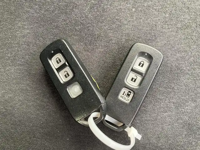 ホンダ Ｎ ＢＯＸ カスタム G L ホンダセンシング 静岡県 2018(平30)年 9.5万km プレミアムグラマラスブロンズP (株)IDOMが運営する【じしゃロン焼津店】の自社ローン対象車両になります。こちらは現金ご利用時の価格です。/自社ローンご希望の方は別途その旨お申付け下さい。 /純正メモリナビ/（フルセグＴＶ/Ｂｌｕｅｔｏｏｔｈ接続/ＣＤ/ＤＶＤ/ミュージックサーバー）/片側パワースライドドア/バックカメラ/衝突軽減ブレーキ/レーンキープアシスト/レーダークルーズ/ビルトインＥＴＣ/LEDヘッドライト/オートライト/プッシュスタート＆スマートキー