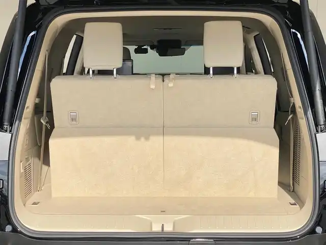 トヨタ ランドクルーザー ZX 岐阜県 2023(令5)年 0.4万km ブラック ワンオーナー/純正12.3インチナビ/(コネクティッドナビ対応)Plus/フルセグTV/Bluetooth/CD/DVD/JBL(14スピーカー/12chオーディオアンプ)/リヤシートエンターテインメントシステム/モデリスタフルエアロ/ムーンルーフ/パノラミックビューモニター/本革ベージュシート/電動デフロック(リヤ)/クールボックス/ルーフレール/IR(赤外線)カットフィルム/プロジェクションカーテシイルミ/メッキドアミラーカバー/ウッド調ステアリング/360°ドライブレコーダー(DC5001DT)/ブラインドスポットモニター/ヘッドアップディスプレイ/トヨタセーフティセンス/・プリクラッシュセーフティ/・レーダークルーズコントロール/・レーントレーシングアシスト/・レーンディパーチャーアラート/・アダプティブハイビームシステム/・オートマチックハイビーム/・ドライバー異常時対応システム/指紋認証スタートスイッチ/フロント・セカンドシートヒーター/シートベンチレーション/ハンズフリーパワーバックドア/100V電源/ビルトインETC2.0/純正20インチAW/純正フロアマット(エクセレントタイプ)