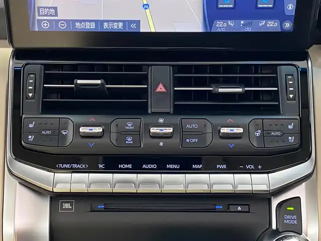 トヨタ ランドクルーザー ZX 岐阜県 2023(令5)年 0.4万km ブラック ワンオーナー/純正12.3インチナビ/(コネクティッドナビ対応)Plus/フルセグTV/Bluetooth/CD/DVD/JBL(14スピーカー/12chオーディオアンプ)/リヤシートエンターテインメントシステム/モデリスタフルエアロ/ムーンルーフ/パノラミックビューモニター/本革ベージュシート/電動デフロック(リヤ)/クールボックス/ルーフレール/IR(赤外線)カットフィルム/プロジェクションカーテシイルミ/メッキドアミラーカバー/ウッド調ステアリング/360°ドライブレコーダー(DC5001DT)/ブラインドスポットモニター/ヘッドアップディスプレイ/トヨタセーフティセンス/・プリクラッシュセーフティ/・レーダークルーズコントロール/・レーントレーシングアシスト/・レーンディパーチャーアラート/・アダプティブハイビームシステム/・オートマチックハイビーム/・ドライバー異常時対応システム/指紋認証スタートスイッチ/フロント・セカンドシートヒーター/シートベンチレーション/ハンズフリーパワーバックドア/100V電源/ビルトインETC2.0/純正20インチAW/純正フロアマット(エクセレントタイプ)