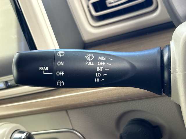 スズキ ラパン X 奈良県 2015(平27)年 6.8万km フォーンベージュメタリック/ホワイト2トーンルーフ 社外8インチナビ/フルセグTV/Bluetoothオーディオ/DVD再生/バックカメラ/衝突軽減ブレーキ/横滑り防止/デジタルインナーミラー型前後ドラレコ/エネチャージ/スマートキー/プッシュスタート/純正キセノンヘッドライト/運転席シートヒーター/ETC/アイドリングストップ/ウインカーミラー