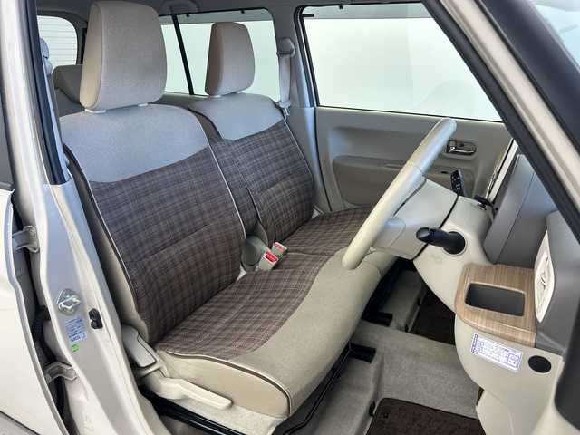 スズキ ラパン X 奈良県 2015(平27)年 6.8万km フォーンベージュメタリック/ホワイト2トーンルーフ 社外8インチナビ/フルセグTV/Bluetoothオーディオ/DVD再生/バックカメラ/衝突軽減ブレーキ/横滑り防止/デジタルインナーミラー型前後ドラレコ/エネチャージ/スマートキー/プッシュスタート/純正キセノンヘッドライト/運転席シートヒーター/ETC/アイドリングストップ/ウインカーミラー