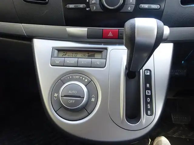 ダイハツ ムーヴ X VS Ⅲ 静岡県 2010(平22)年 3.8万km プラチナグレーメタリック ワンオーナー/禁煙車/取説・保証書/純正マット・バイザー/オートエアコン/純正CDオーディオ/スマートキー/純正14インチAW
