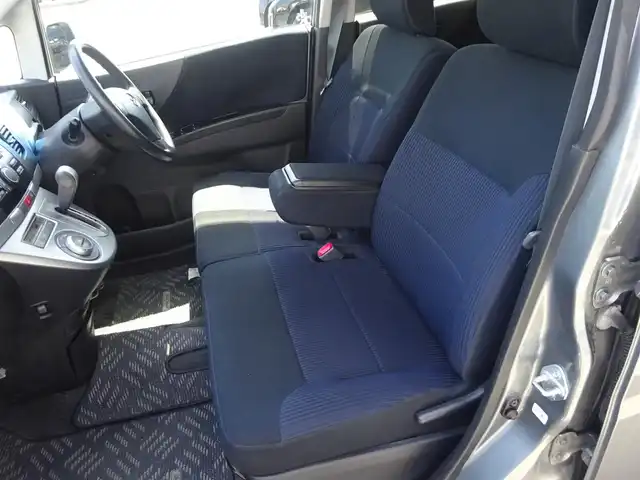 ダイハツ ムーヴ X VS Ⅲ 静岡県 2010(平22)年 3.8万km プラチナグレーメタリック ワンオーナー/禁煙車/取説・保証書/純正マット・バイザー/オートエアコン/純正CDオーディオ/スマートキー/純正14インチAW