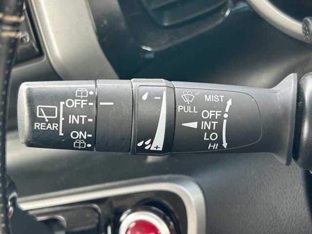 ホンダ Ｎ ＢＯＸ カスタム G Aパッケージ 千葉県 2014(平26)年 7.8万km プレミアムホワイトパール 純正ギャザーズナビ/フルセグTV/CD／DVD/SD再生/BT接続/バックカメラ/ETC/片側パワースライドドア/プッシュスタート/ウインカーミラー/ステアリングスイッチ/スマートキー/スペアキー×１/純正14インチアルミホイール/純正フロアマット/ドアバイザー/取扱説明書・保証書