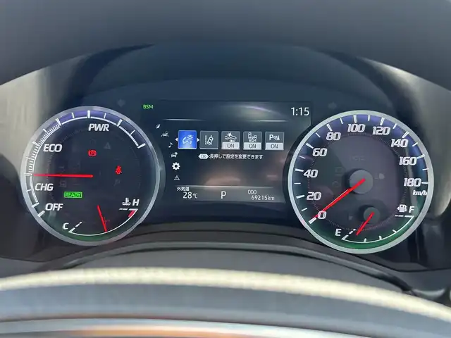トヨタ クラウン ハイブリッド RS リミテッド 熊本県 2020(令2)年 7万km プレシャスブラックパール サンルーフ/黒本革シート/純正SD8インチナビ/・フルセグ/DVD/M-SD/USB/Bluetooth/10スピーカーサウンドシステム/パノラミックビューモニター/カラーヘッドアップディスプレイ/トヨタセーフティセンス/・プリクラッシュセーフティ/・レーダークルーズコントロール/・プリクラッシュセーフティ/・アダプティブハイビームシステム/・レーントレーシングアシスト/・ロードサインアシスト/LEDオートヘッドライト/ブラインドスポットモニター/インテリジェントクリアランスソナー/リヤクロストラフィックアラート/パーキングサポートブレーキ/パドルシフト/電動パーキング/ステアリングヒーター/前席シートヒーター/エアシート/前席パワーシート/スマートキー×2/ETC2.0/ドライブレコーダー/禁煙車
