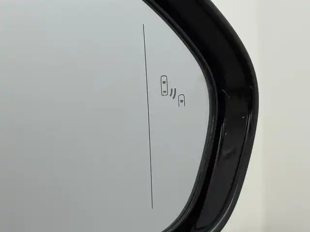 トヨタ クラウン ハイブリッド RS リミテッド 福岡県 2020(令2)年 7万km プレシャスブラックパール ムーンルーフ/純正ナビ／フルセグＴＶ　/バックカメラ　/ビルトインＥＴＣ２．０　/前方ドラレコ　/レーダークルコン　/トヨタセーフティセンス　/パーキングアシスト　/アクセル踏み間違い防止　/純正１８インチＡＷ　/ＬＥＤヘッドライト