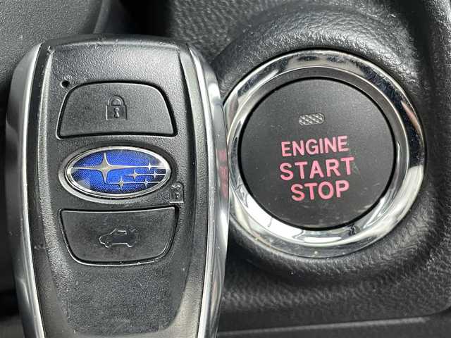スバル フォレスター ハイブリッド アドバンス 茨城県 2020(令2)年 3万km 黒 社外ナビ/B/S/Fカメラ/フルセグ/衝突被害軽減ブレーキ/車線逸脱抑制装置/レーダークルーズコントロール/ソナー/BSM/ETC/ドラレコ/デジタルインナーミラー/シートヒーター/ステアリングヒーター/純正18インチAW/LEDヘッドライト/スマートキー