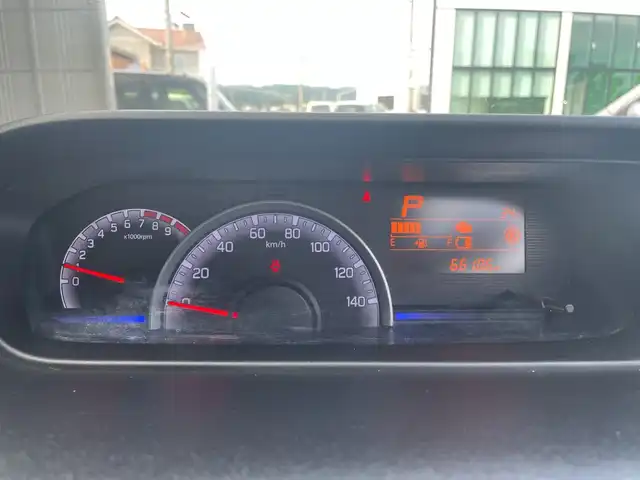 スズキ ワゴンＲ HYBRID FX 和歌山県 2020(令2)年 6.7万km スペリアホワイト 社外７インチナビ/（AM/FM/CD)/衝突軽減ブレーキ/後方コーナーセンサー/レーンキープ/横滑り防止装置/シートヒーター/ETC/アイドリングストップ/ヘッドライトレベライザー/電動格納ミラー/ドアバイザー/ハロゲンヘッドライト