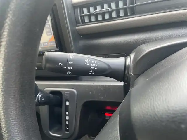 スズキ ワゴンＲ HYBRID FX 和歌山県 2020(令2)年 6.7万km スペリアホワイト 社外７インチナビ/（AM/FM/CD)/衝突軽減ブレーキ/後方コーナーセンサー/レーンキープ/横滑り防止装置/シートヒーター/ETC/アイドリングストップ/ヘッドライトレベライザー/電動格納ミラー/ドアバイザー/ハロゲンヘッドライト