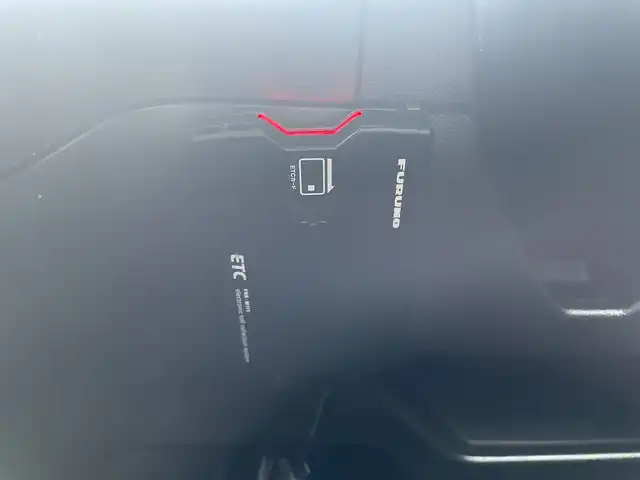 スズキ ワゴンＲ HYBRID FX 和歌山県 2020(令2)年 6.7万km スペリアホワイト 社外７インチナビ/（AM/FM/CD)/衝突軽減ブレーキ/後方コーナーセンサー/レーンキープ/横滑り防止装置/シートヒーター/ETC/アイドリングストップ/ヘッドライトレベライザー/電動格納ミラー/ドアバイザー/ハロゲンヘッドライト