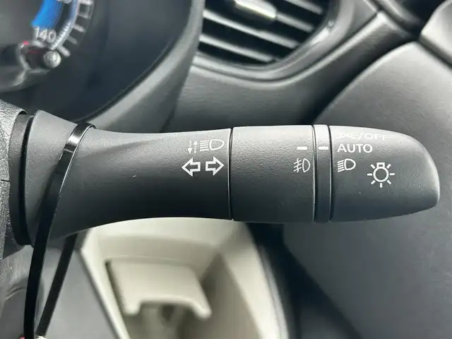 三菱 デリカミニ T プレミアム 福島県 2025(令7)年 0.1千km 緑Ⅱ T　PREMIUM　4WD　9型ディスプレイオーディオ（121/330）　サイドデカール（33/440）/4WD/純正ディスプレイオーディオ/360°カメラ/衝突被害軽減システム/車線逸脱警報/クルーズコントロール/ハーフレザーシート/両側パワースライドドア/横滑り防止装置/ETC/アイドリングストップ/LEDヘッドライト/フォグランプ/オートライト/ウィンカーミラー/電動格納ミラー/純正15インチAW/シートヒーター/シートリフター/ステアリングヒーター/プッシュスタート/スマートキー/フロアマット