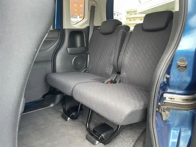 ホンダ Ｎ ＢＯＸ カスタム G 沖縄県 2013(平25)年 6.9万km プレミアムダイナミックブルーパール (株)IDOMが運営する【じしゃロンOO店】の自社ローン専用車両になりますこちらは現金またはオートローンご利用時の価格です。自社ローンご希望の方は別途その旨お申付け下さい/・プッシュスタート　/・ナビ　/・ＴＶ　/・Ｂｌｕｅｔｏｏｔｈ接続　/・バックカメラ　/・ＥＴＣ　/・取扱説明書　/・横滑り防止装置　/・盗難防止装置　/・アイドリングストップ　/・パワースライドドア　/・純正フロアマット　