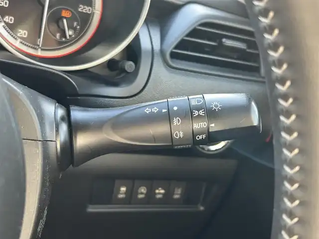 スズキ スイフト HYBRID RS 愛知県 2017(平29)年 6.5万km スーパーブラックパール 社外メモリナビ/フルセグテレビ/バックカメラ/アイドリングストップ/ウィンカーミラー/クルーズコントロール/ドアバイザー/プッシュスタート/ETC/レザーステアリング/パドルシフト/レーンキープ/衝突軽減ブレーキ