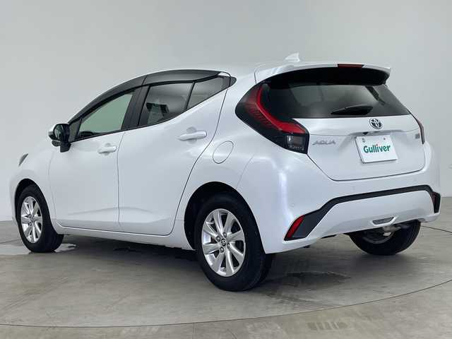 トヨタ アクア Z 鹿児島県 2023(令5)年 1.3万km プラチナホワイトパールマイカ 純正メーカーOPナビ/(BT/AM/FM/フルセグTV)/ワンオーナー/トヨタセーフティセンス/プリクラッシュセーフティ/アラウンドビューモニター/レーダークルーズコントロール/ブラインドスポットモニター/オートマチックハイビーム/革巻きステアリング/ステアリングスイッチ/ミラーキャスト/ビルトインETC/前後コーナーセンサー/前後ドライブレコーダー/純正LEDヘッドライト/純正フロアマット/フロントフォグライト/保証書
