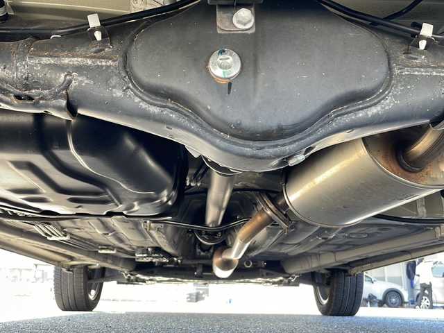 スズキ クロスビー HYBRID MZ 富山県 2021(令3)年 3.6万km 赤／黒 ４ＷＤ　/純正アルミホイール　/社外ＳＤナビ【Ｂｌｕｅｔｏｏｔｈ／フルセグＴＶ／ＤＶＤ／ＣＤ】　/ビルトインＥＴＣ　/ドライブレコーダー【前後】/車外カメラ【バック／全方位】　/衝突被害軽減システム/USB入力端子/MTモード付AT/パドルシフト/アンチロックブレーキシステム/横滑り防止装置/コーナーセンサー【後】/レーンキープアシスト/オートライト/フォグランプ/ダウンヒルアシストコントロール