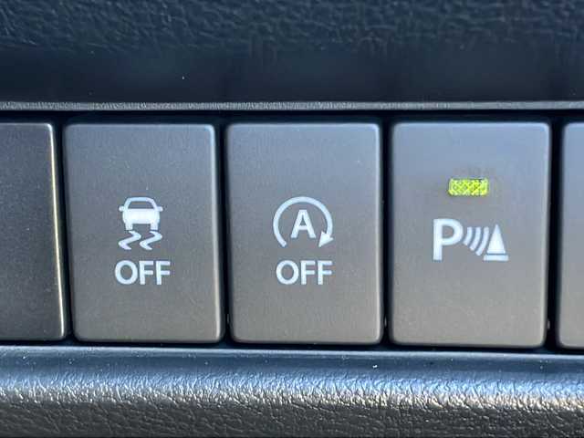 スズキ クロスビー HYBRID MZ 富山県 2021(令3)年 3.6万km 赤／黒 ４ＷＤ　/純正アルミホイール　/社外ＳＤナビ【Ｂｌｕｅｔｏｏｔｈ／フルセグＴＶ／ＤＶＤ／ＣＤ】　/ビルトインＥＴＣ　/ドライブレコーダー【前後】/車外カメラ【バック／全方位】　/衝突被害軽減システム/USB入力端子/MTモード付AT/パドルシフト/アンチロックブレーキシステム/横滑り防止装置/コーナーセンサー【後】/レーンキープアシスト/オートライト/フォグランプ/ダウンヒルアシストコントロール