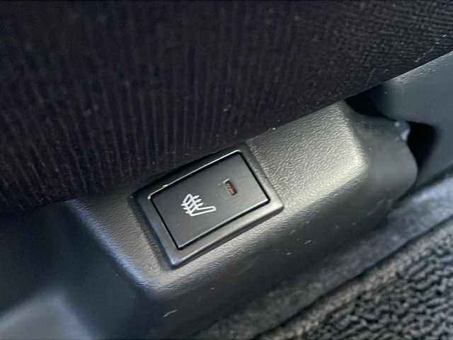 スズキ クロスビー HYBRID MZ 富山県 2021(令3)年 3.6万km 赤／黒 ４ＷＤ　/純正アルミホイール　/社外ＳＤナビ【Ｂｌｕｅｔｏｏｔｈ／フルセグＴＶ／ＤＶＤ／ＣＤ】　/ビルトインＥＴＣ　/ドライブレコーダー【前後】/車外カメラ【バック／全方位】　/衝突被害軽減システム/USB入力端子/MTモード付AT/パドルシフト/アンチロックブレーキシステム/横滑り防止装置/コーナーセンサー【後】/レーンキープアシスト/オートライト/フォグランプ/ダウンヒルアシストコントロール