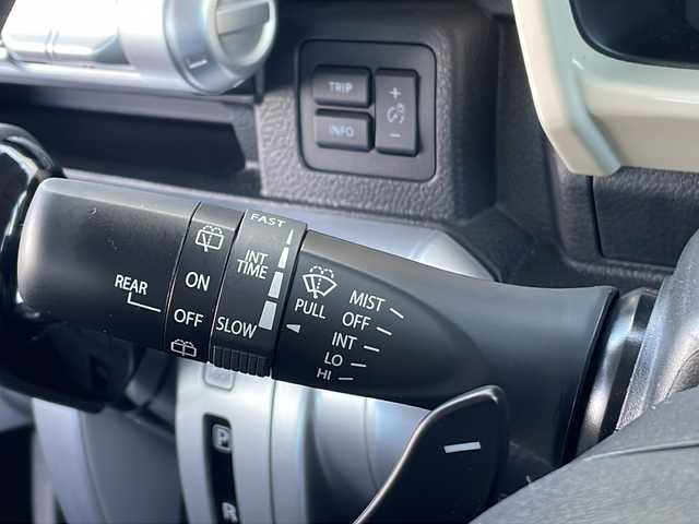 スズキ クロスビー HYBRID MZ 富山県 2021(令3)年 3.6万km 赤／黒 ４ＷＤ　/純正アルミホイール　/社外ＳＤナビ【Ｂｌｕｅｔｏｏｔｈ／フルセグＴＶ／ＤＶＤ／ＣＤ】　/ビルトインＥＴＣ　/ドライブレコーダー【前後】/車外カメラ【バック／全方位】　/衝突被害軽減システム/USB入力端子/MTモード付AT/パドルシフト/アンチロックブレーキシステム/横滑り防止装置/コーナーセンサー【後】/レーンキープアシスト/オートライト/フォグランプ/ダウンヒルアシストコントロール